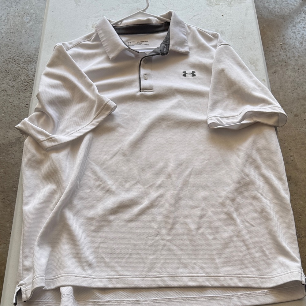 Under Armour Men's Light Gray Polo Shirt